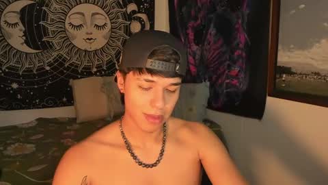 Snapshot of victorino_jhonson chatting on January 2025 11:22:02 PM Victorino Jhonson online show from January 2025 11:22:02 PM