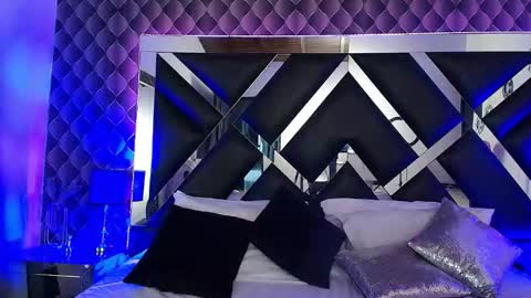 victtoria lee online show from November 2025 10:33:02 PM