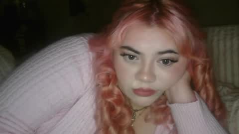 Snapshot of viennavisabelle chatting on May 2026 04:53:02 AM viennavisabelle online show from May 2026 04:53:02 AM