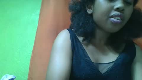 Snapshot of vierge28430 chatting on May 2026 06:24:01 PM vierge28430 online show from May 2026 06:24:01 PM