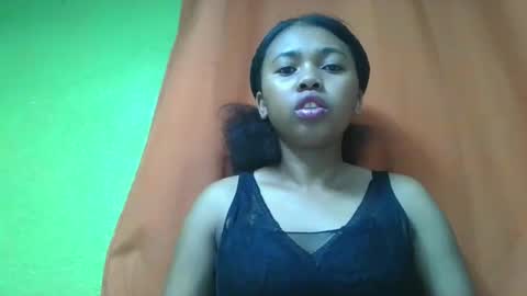 Snapshot of vierge28430 chatting on May 2026 02:18:02 AM vierge28430 online show from May 2026 02:18:02 AM