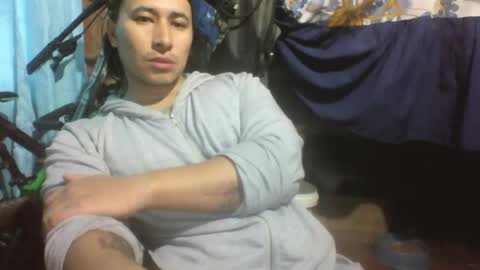 Snapshot of viernes1010 chatting on January 2025 12:39:01 PM viernes1010 online show from January 2025 12:39:01 PM