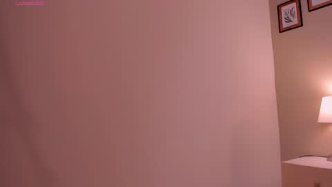 Victoria  online show from September 2025 11:32:02 PM