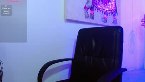 Snapshot of viiolleta chatting on June 2026 12:18:02 PM viioleta online show from June 2026 12:18:02 PM