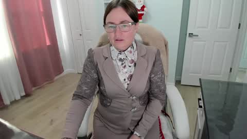 Ukrainian-woman online show from December 2024 02:28:02 PM