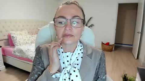 Ukrainian-woman online show from September 2025 11:25:01 AM