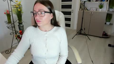 Ukrainian-woman online show from December 2025 06:07:02 AM