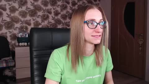 Snapshot of vikaericka chatting on December 2024 11:49:01 PM Vika online show from December 2024 11:49:01 PM