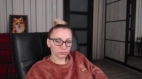 Snapshot of vikaericka chatting on October 2025 05:37:01 AM Vika online show from October 2025 05:37:01 AM