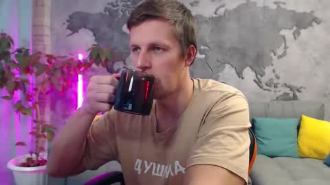 vikingchrisss online show from December 2025 12:01:02 PM