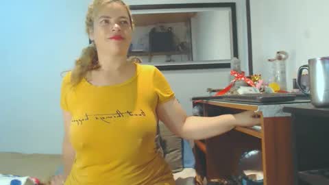 VIKKKTORIAAA online show from February 2025 05:26:02 AM