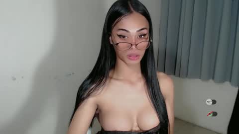 vikkylustfull online show from January 2025 03:33:01 AM