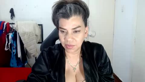 VIKY ADAMS online show from February 2025 08:33:02 PM