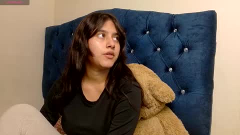 Snapshot of vikysexy28 chatting on February 2026 02:10:01 AM vikysexy28 online show from February 2026 02:10:01 AM