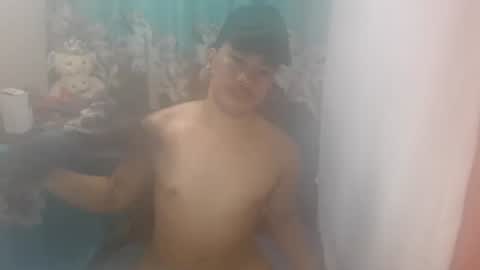 Snapshot of vin_17 chatting on November 2025 09:37:01 AM Call me Marvin online show from November 2025 09:37:01 AM