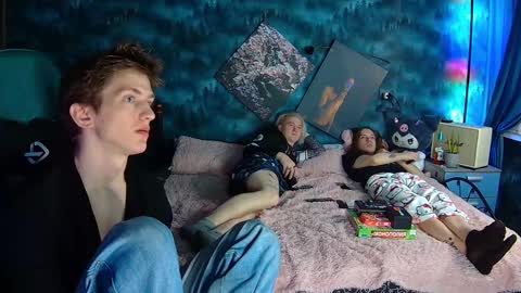 Dimoooooon online show from February 2025 08:16:02 PM