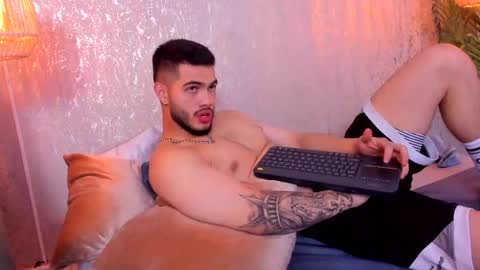 Vincent online show from September 2025 04:26:01 AM