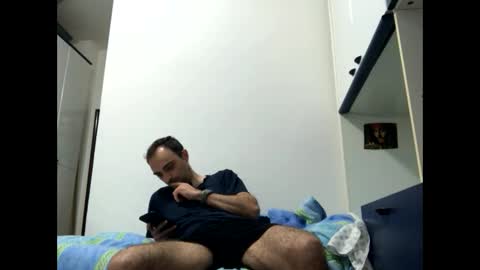 Snapshot of vinmin90 chatting on September 2025 12:01:01 AM Zenith online show from September 2025 12:01:01 AM