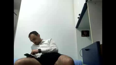 Snapshot of vinmin90 chatting on September 2025 11:38:02 PM Zenith online show from September 2025 11:38:02 PM