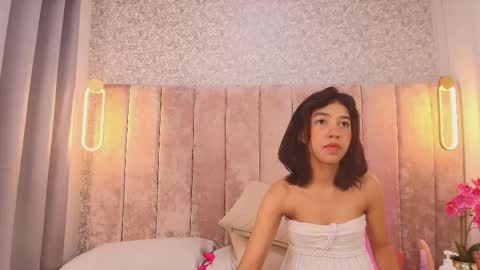 Violeta online show from November 2025 01:32:02 PM