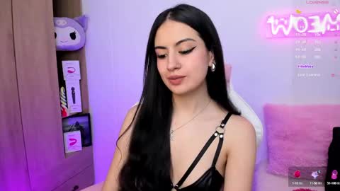 Snapshot of violet_catt chatting on December 2024 05:04:01 PM Violeta  online show from December 2024 05:04:01 PM