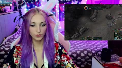 Snapshot of violet_noir_ chatting on January 2025 12:19:02 PM Deya online show from January 2025 12:19:02 PM