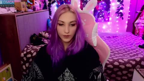 Snapshot of violet_noir_ chatting on January 2025 07:08:02 AM Deya online show from January 2025 07:08:02 AM