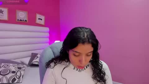 violet_sinclair online show from June 2026 11:38:02 AM
