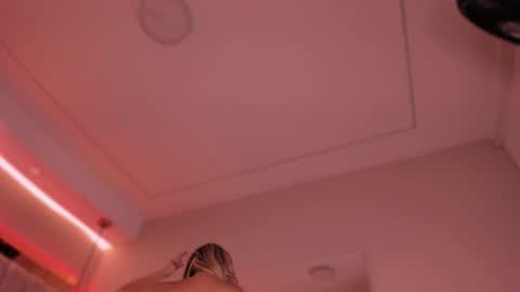 Snapshot of violeta_abel chatting on September 2025 10:26:02 AM Violeta online show from September 2025 10:26:02 AM