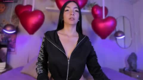 Violeta  online show from February 2026 12:01:02 PM