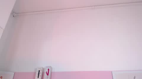 Snapshot of violeta_leon chatting on February 2025 06:41:01 AM Violeta leon online show from February 2025 06:41:01 AM