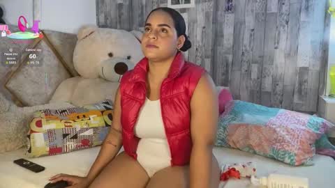 violetroussee online show from October 2025 12:33:01 PM