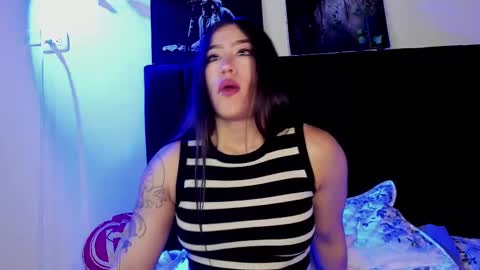 Snapshot of violetsalvatore chatting on September 2025 06:26:02 AM Violet salvatore online show from September 2025 06:26:02 AM