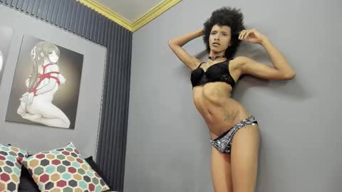 V I O L E T T E  online show from February 2026 09:44:02 PM