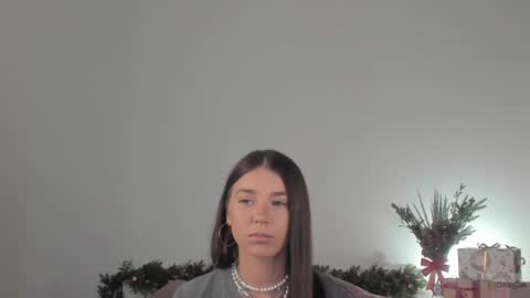 violetta_finch online show from December 2024 08:22:02 AM