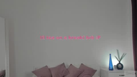 violetta_finch online show from February 2025 04:26:01 PM