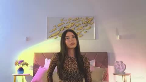 violetta_finch online show from July 2026 01:50:01 PM