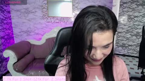 Snapshot of violetta_jhonson_v chatting on February 2025 04:14:02 AM Violetta online show from February 2025 04:14:02 AM