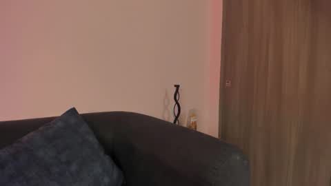 violetta independent model online show from February 2026 06:22:01 AM