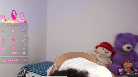 VIOLETTA  online show from December 2025 03:24:02 AM