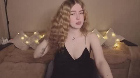 ViolettaOtis online show from February 2026 02:32:02 PM