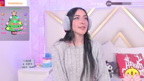 Violeta  online show from December 2024 11:25:02 PM