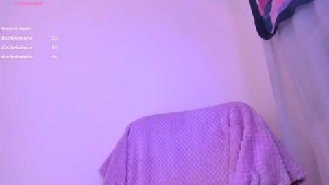 Violett online show from December 2024 05:37:02 AM