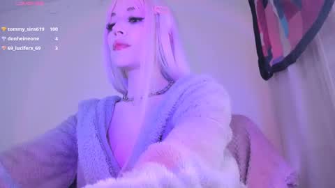 Violett online show from January 2025 05:16:02 AM