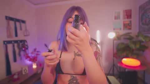 JULIE UWU online show from July 2026 08:55:02 PM