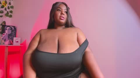 Call me valeria online show from November 2025 12:43:02 AM