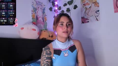 Violette  online show from January 2025 08:46:02 PM