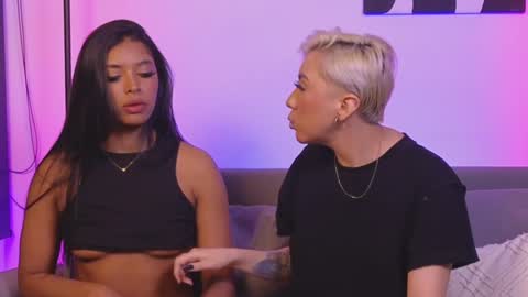 Violet online show from December 2024 05:49:01 AM