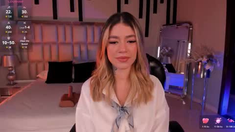 Violett  online show from February 2026 06:48:01 PM