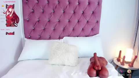 VioletthaRous online show from March 2025 11:27:01 PM